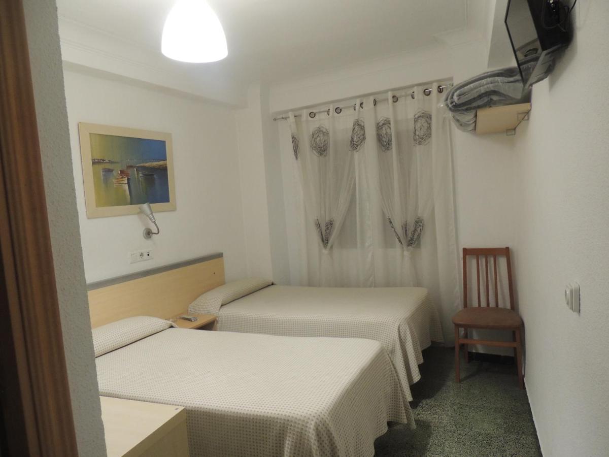 Hostal Cumbre Saragosse Extérieur photo