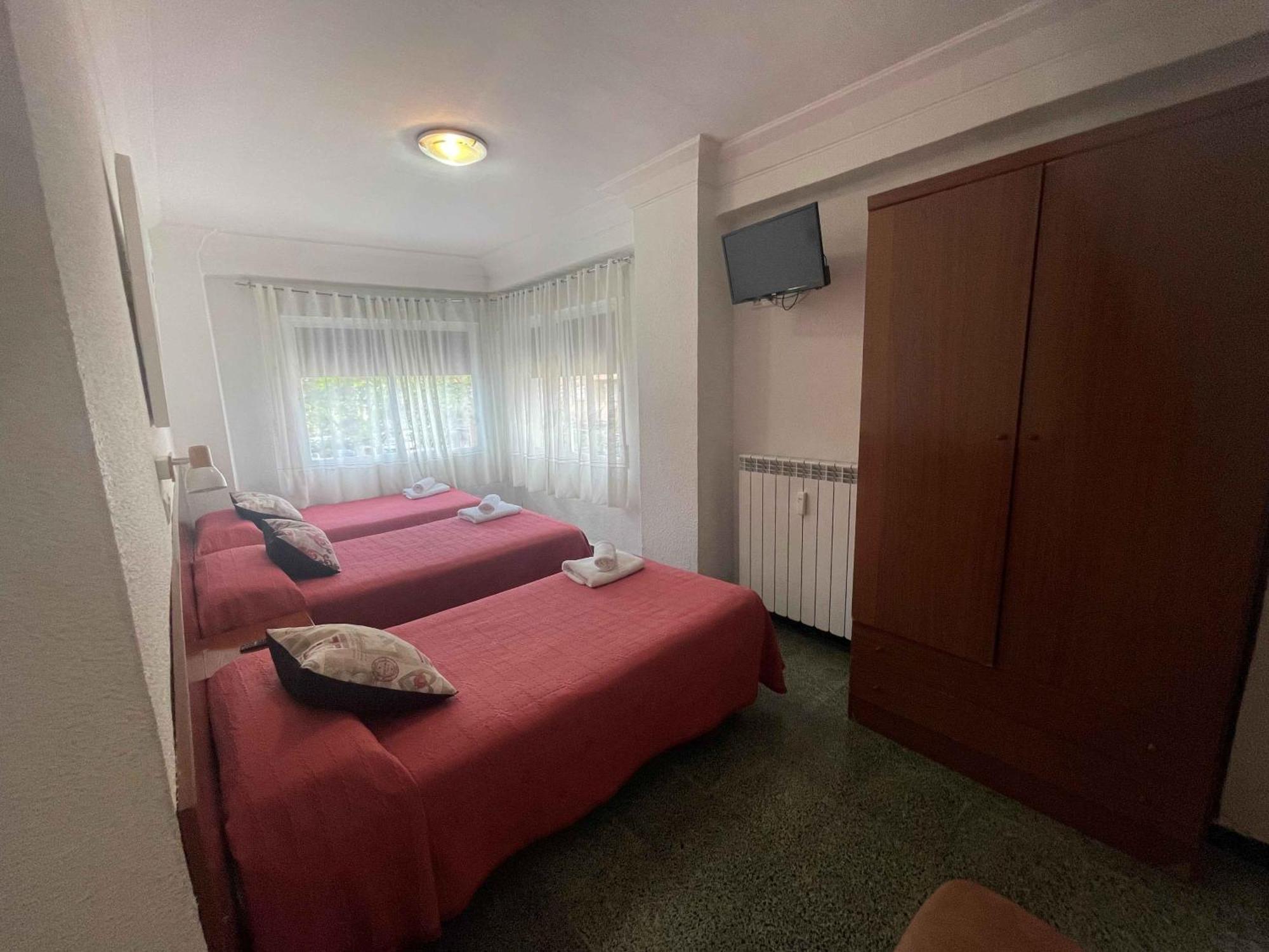 Hostal Cumbre Saragosse Extérieur photo
